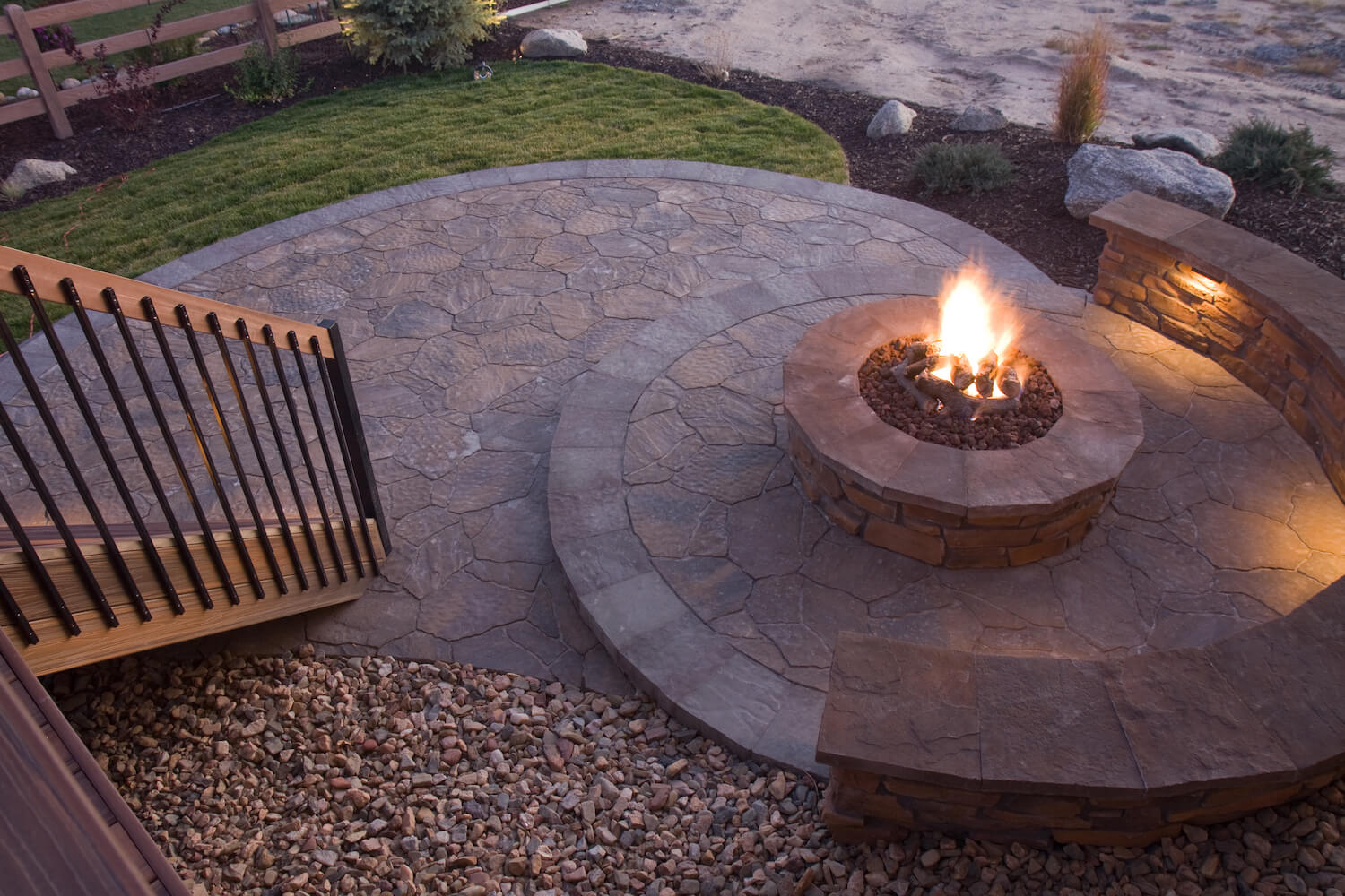 outdoor fire pit